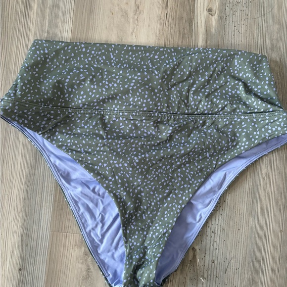 Prana Aurelia bikini bottom, size small moderate cheeky coverage for wedgie free - Picture 4 of 4